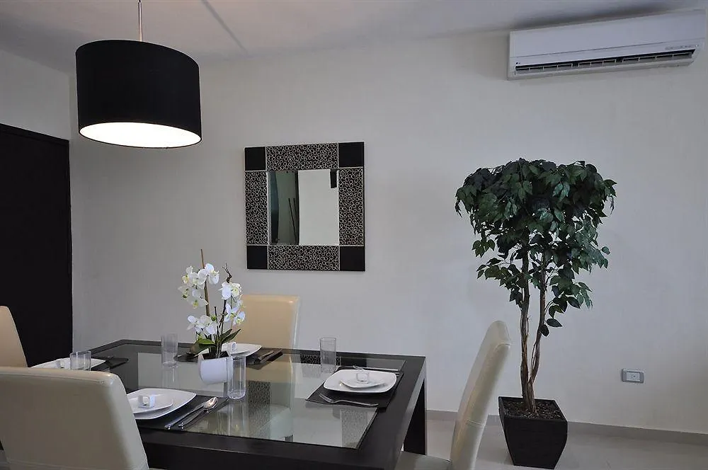 *** Apartahotel Encanto Riviera Condo Hotel Playa del Carmen México