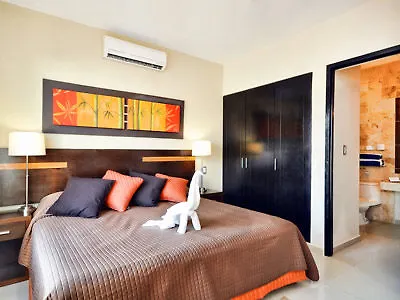 Encanto Riviera Playa del Carmen Aparthotel